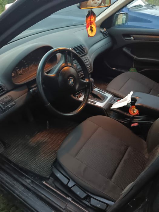 Vind BMW 320E46 automata