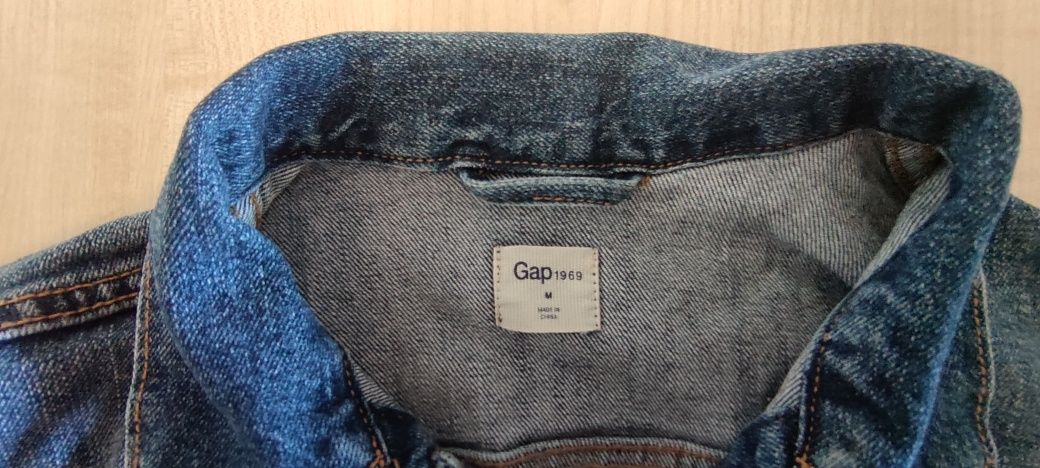 Дамско дънково яке GAP размер М