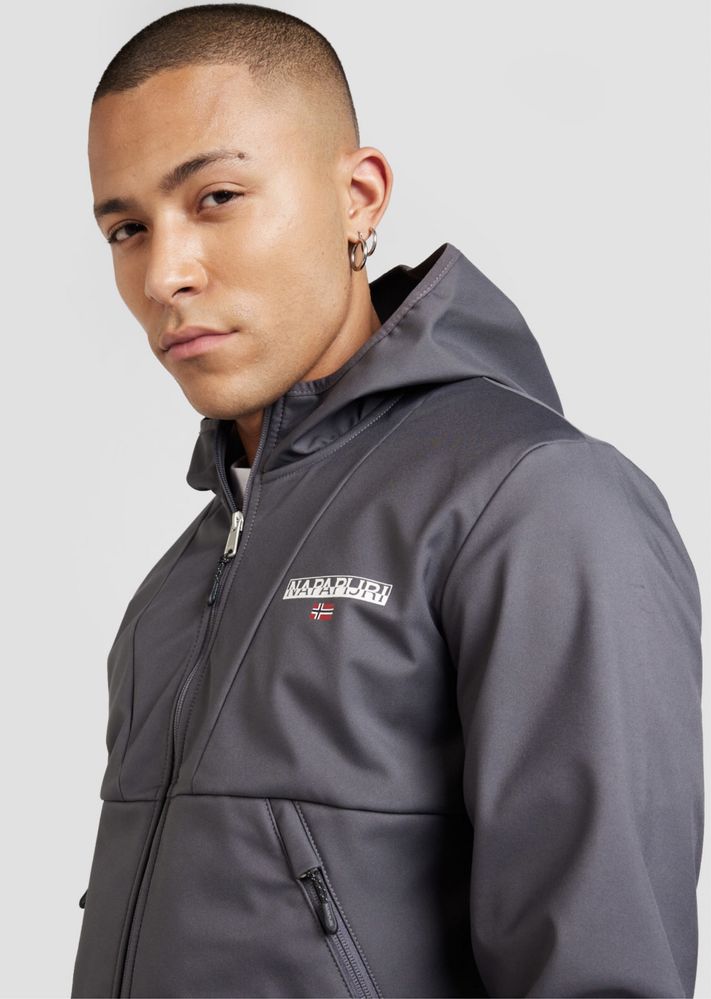 Napapijri Softshell Jacket ОРИГИНАЛНО мъжко софтшел яке - L-M