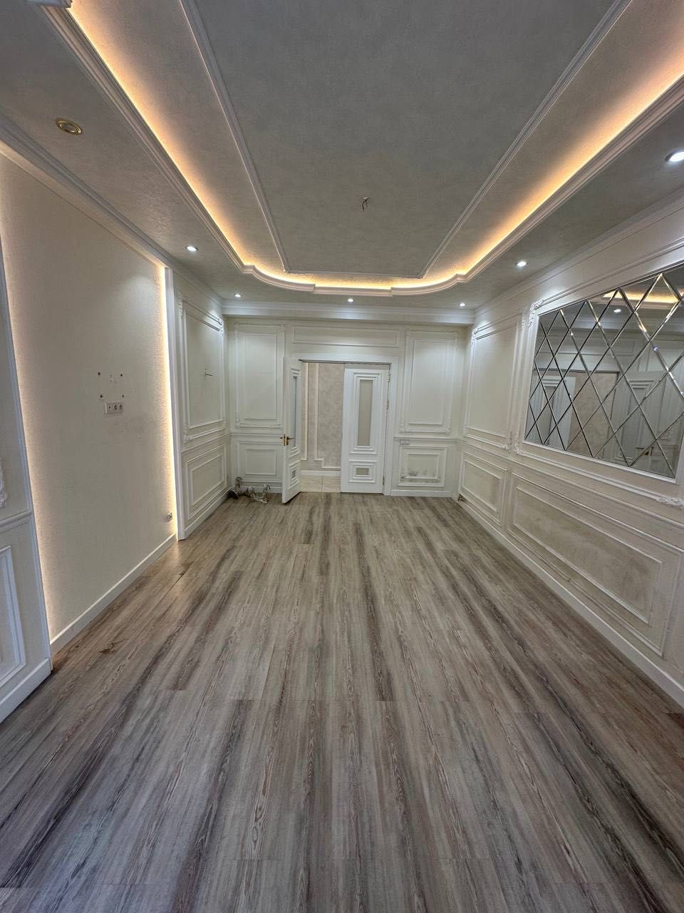Oq Saroy Продается 3 комнатная квартира ремонт Паркентский Макро