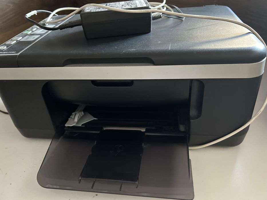 Принтер HP Deskjet F4180