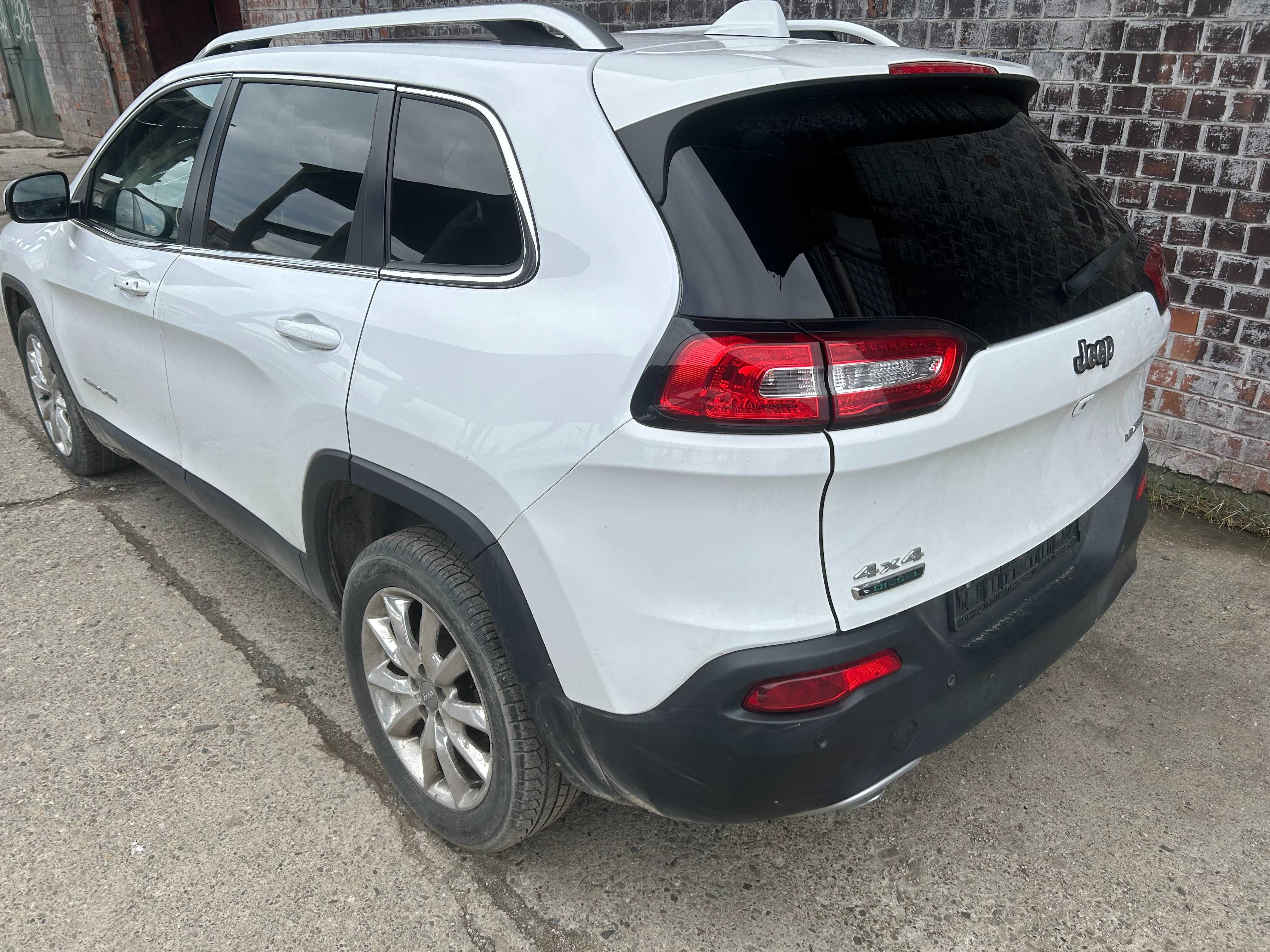 stop stanga si piese jeep cherokee 2013-2018 din dezmembrari