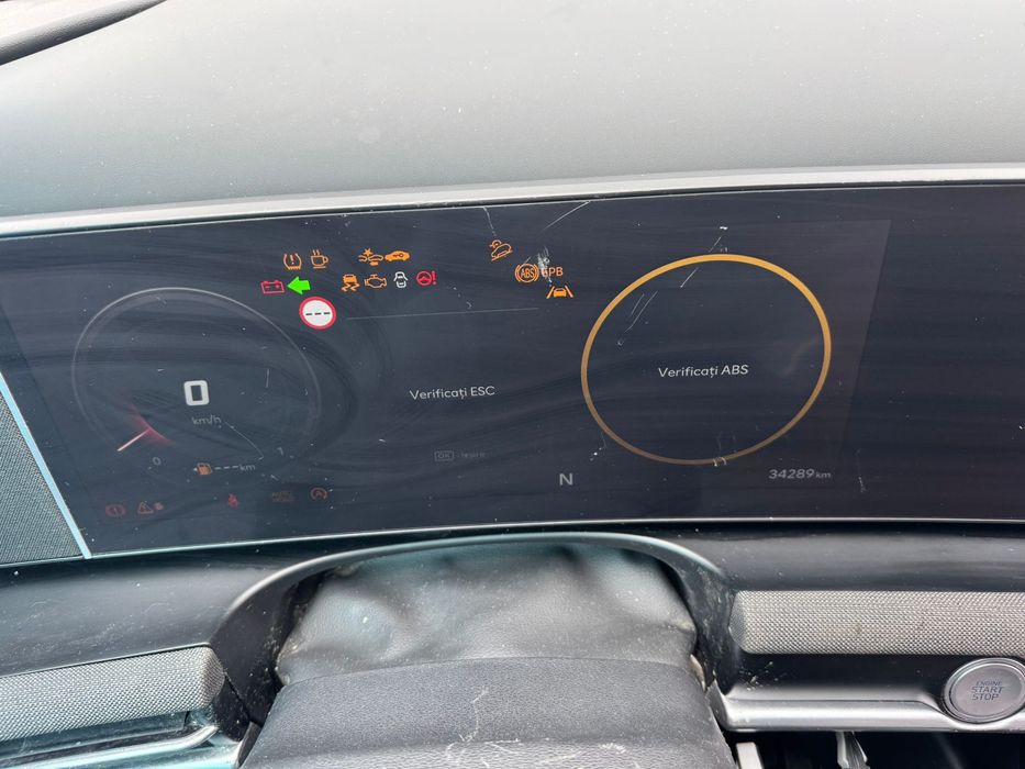 Hyundai tucson hybrid avariat