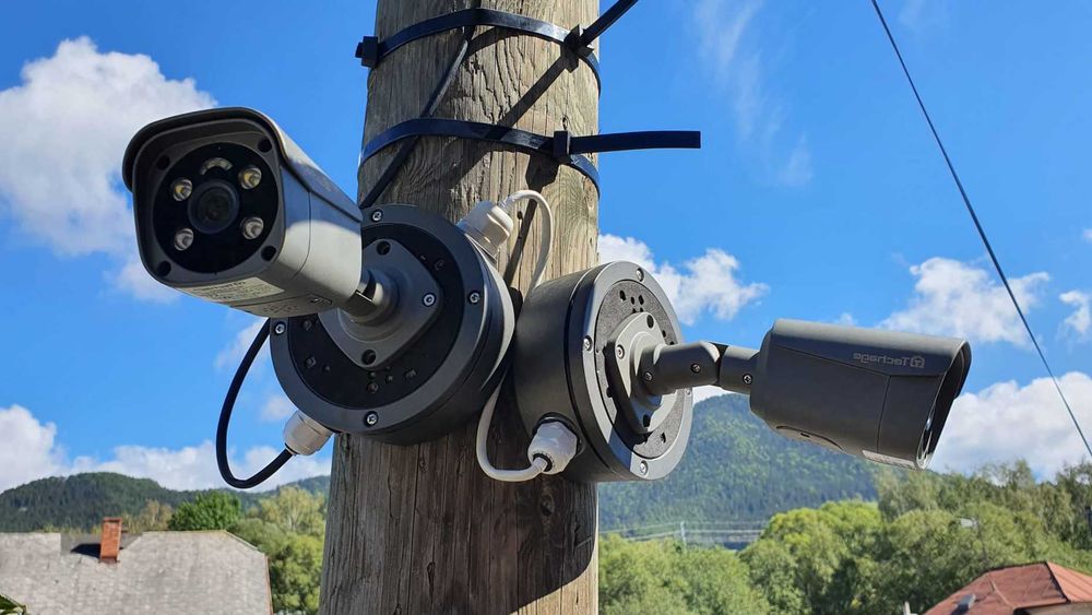 Sistem Supraveghere 4 Camere 5MP – Instalare Profesională Inclusă Iasi