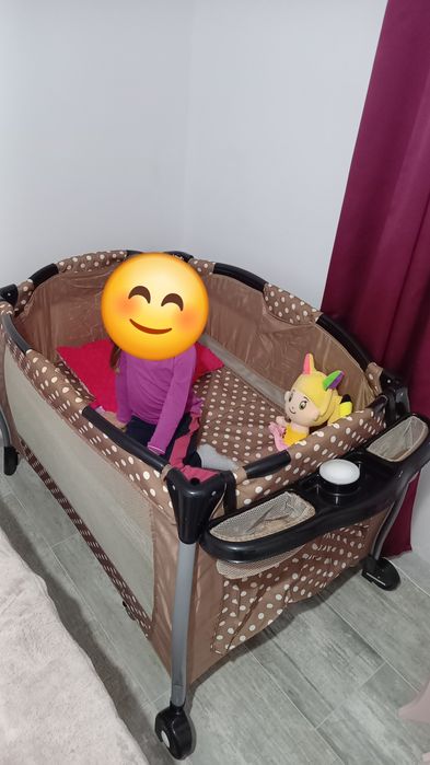 Pătuț pentru bebeluși