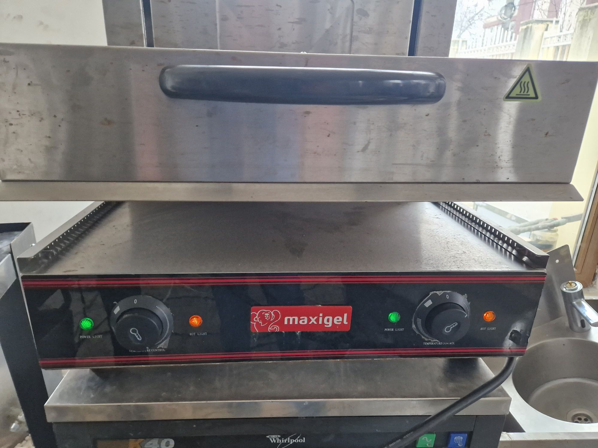 Aparat gratinat, masa calda,  Carucior tavi, patiserie sau gastro dubl