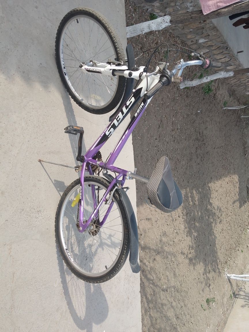 Velosiped sotiladi