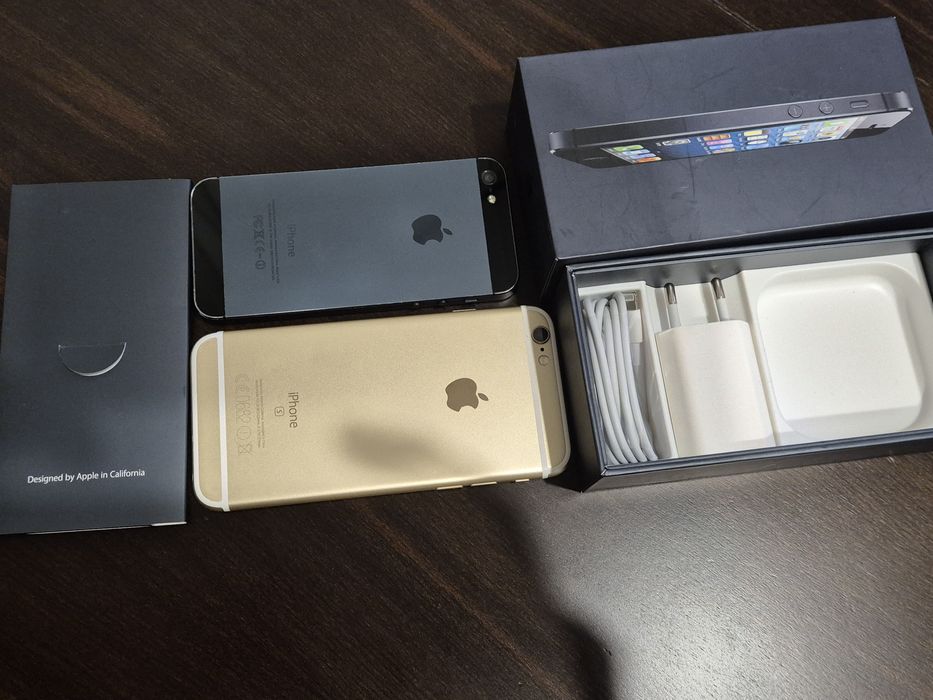 Doua telefoane de colectie