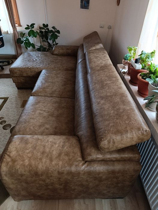 Canapea extensibila (colțar).