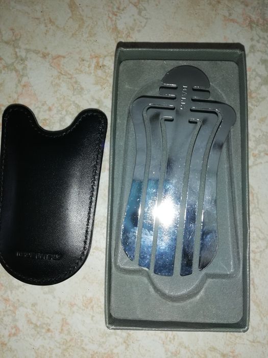 Vand incaltator voiaj Bally.