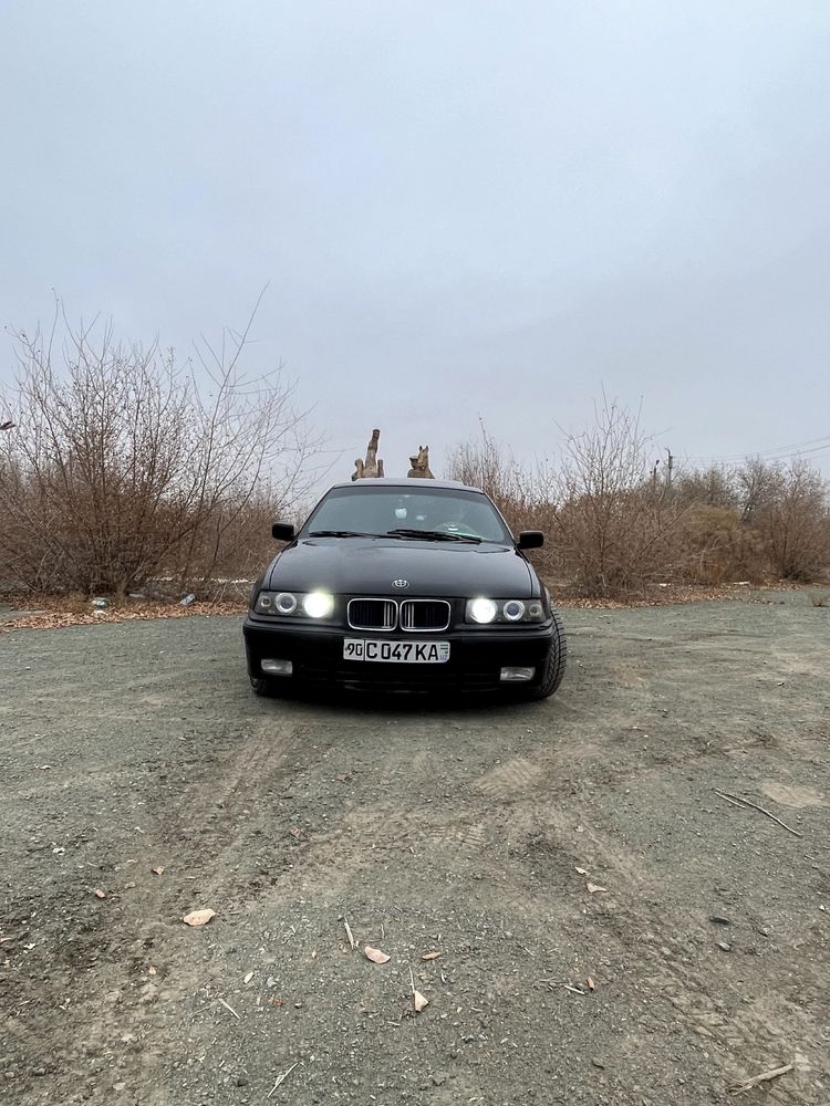BMW sotiladi yili 1992
