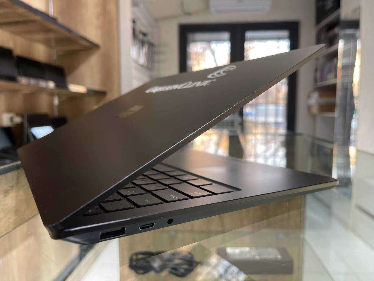 MICROSOFT SURFACE 3 Intel CORE i7-1065G7 16гб, 256ssd Сенсорный