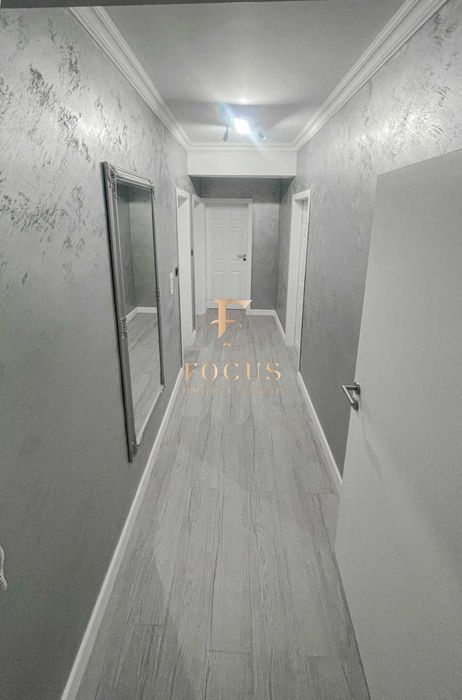 Продава се Тристаен апартамент в Пловдив, Коматевски възел - 101 кв.м за 2040 €/кв.м - Снимка #4