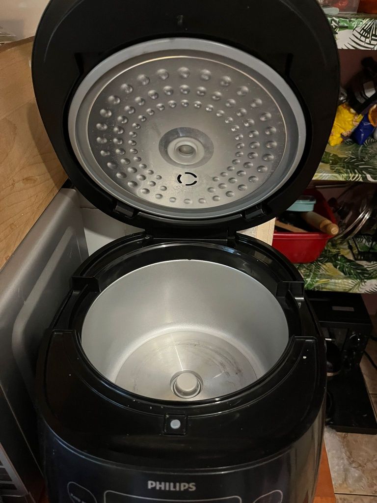 Vând multicooker