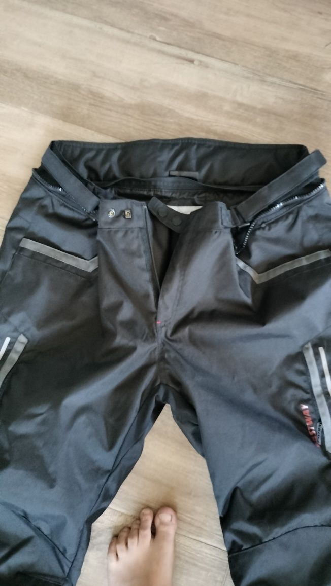 Vând pantalon moto Fastway