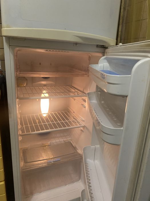 Холодильник в хорошем состоянии