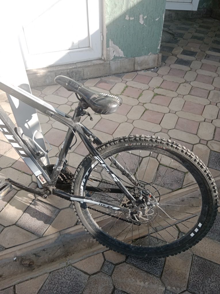 Продам велосипед MTB