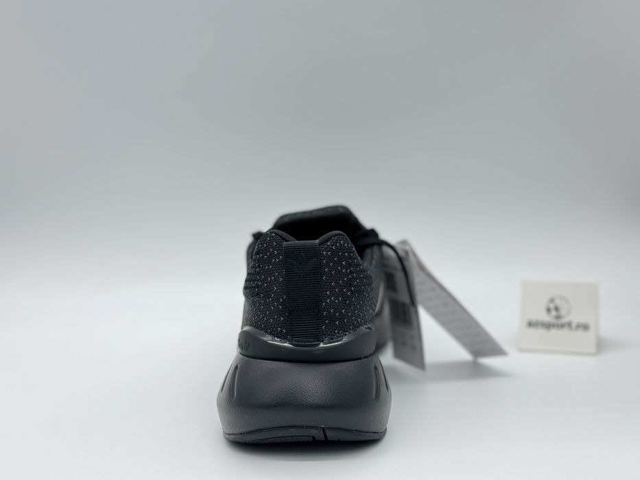 Adidas Swift Run 22 Originali (41 1/3)