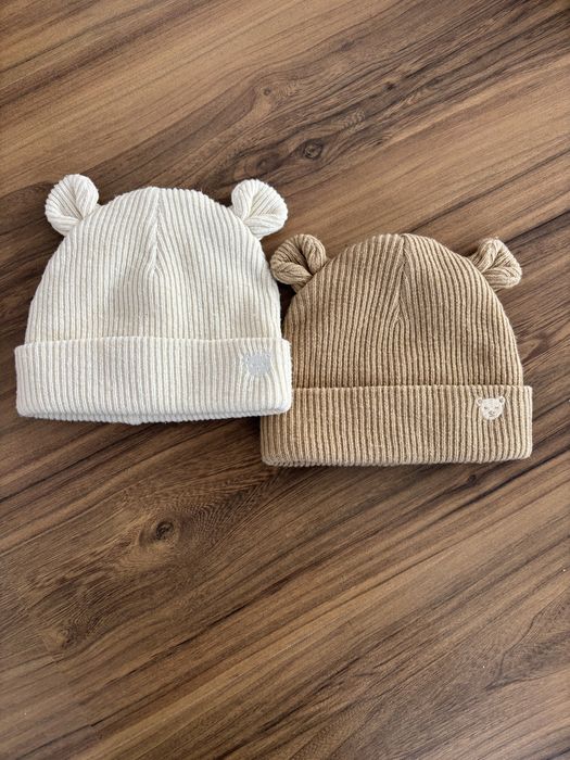 Set Caciulite  F&F in stare excelenta