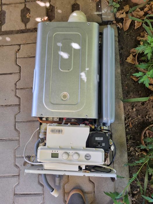 Vand centrala Riello Caldariello condens 25 kis, eroare A09