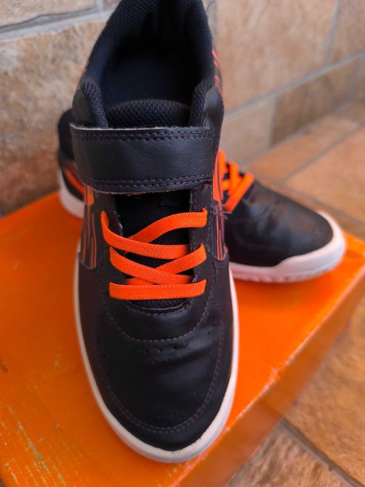 Маратонки за момче