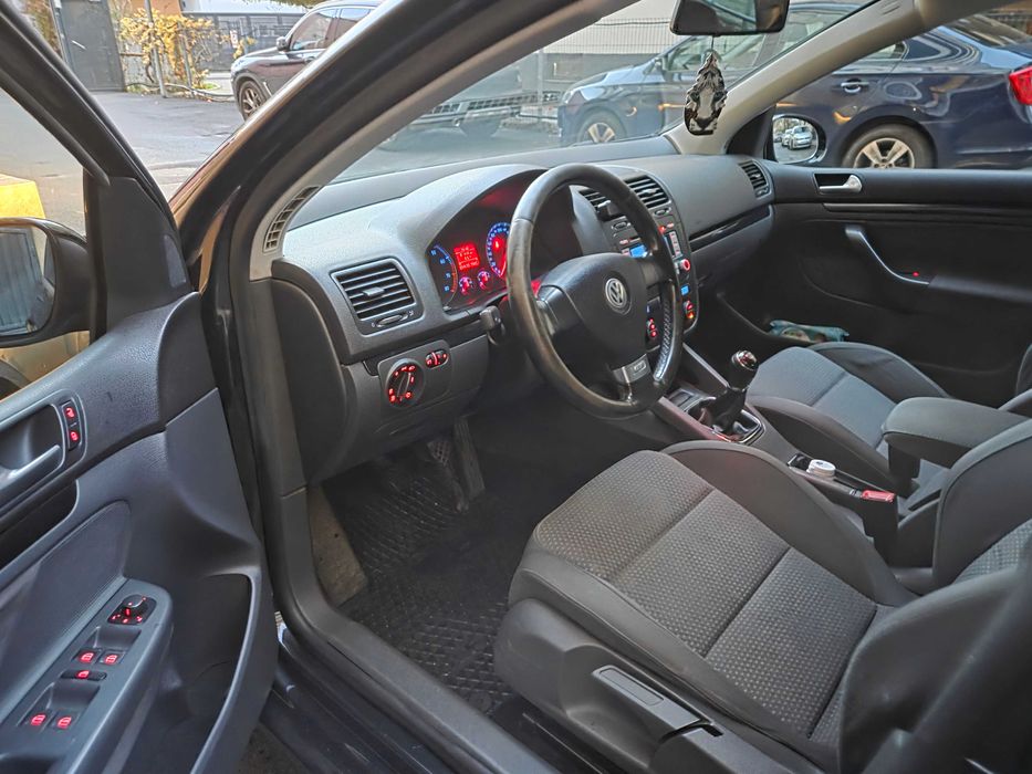 VW Golf 5-Versiune GT-2007-1.6 MPI