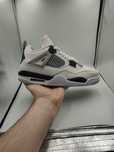 Jordan 4 Military Black, 41 și 42