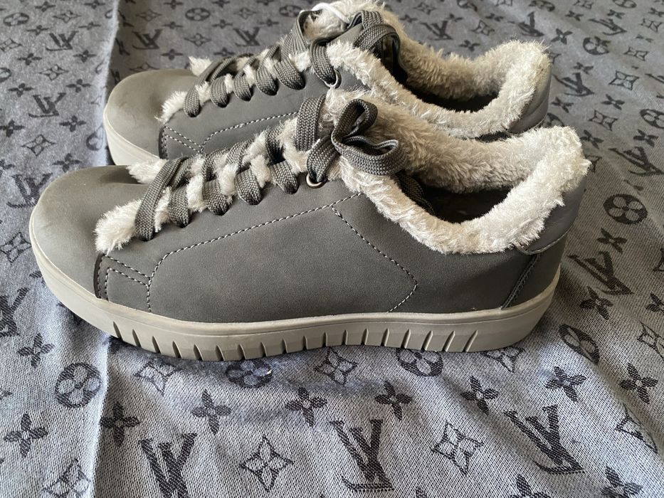 Adidasi  UP2 originali