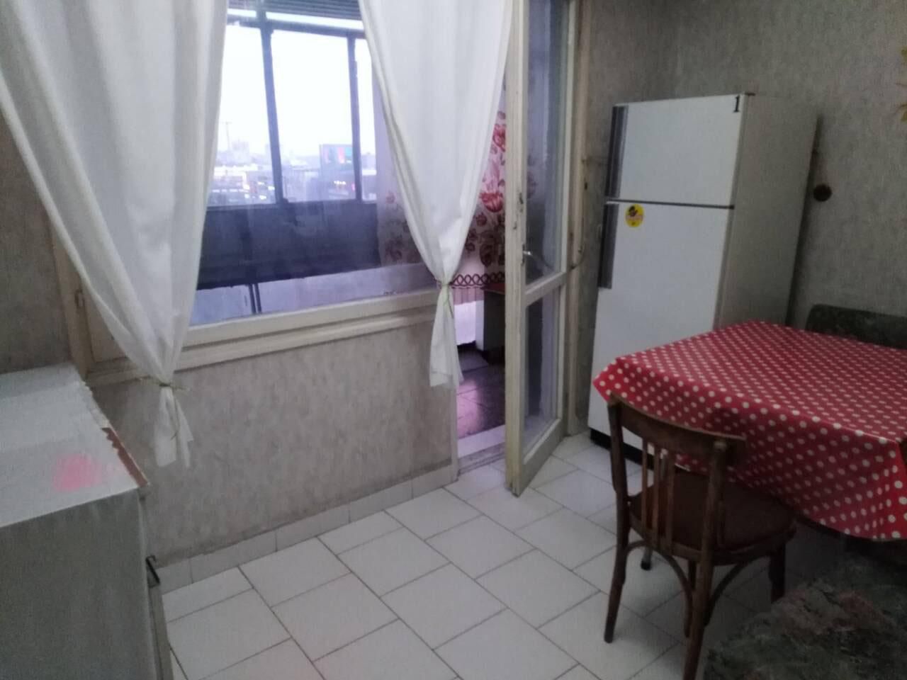 Дава се под наем Двустаен апартамент в Бургас, Славейков - 64 кв.м за 306 € - Снимка #2