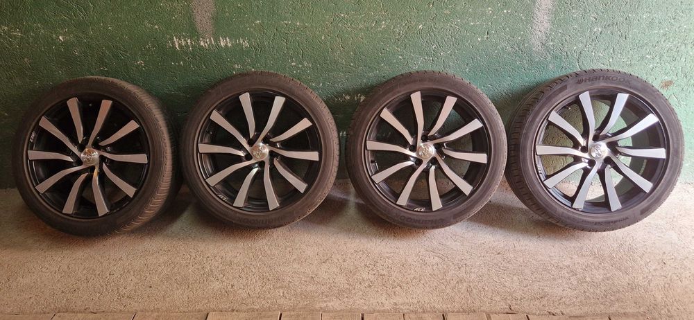 Jante AEZ 19 inch cu anvelope