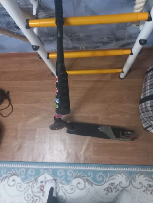 Продаётся самокат в отличном состоянии