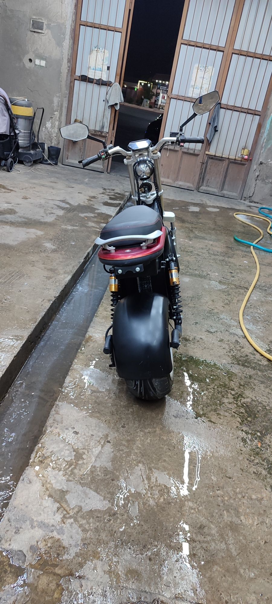 Coco Siti Skuter