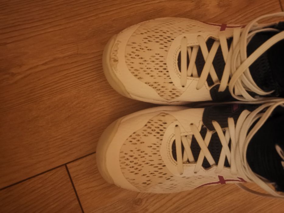 Шок цена намалявам  оригинални маратонки Asics,  Nike ,Convers