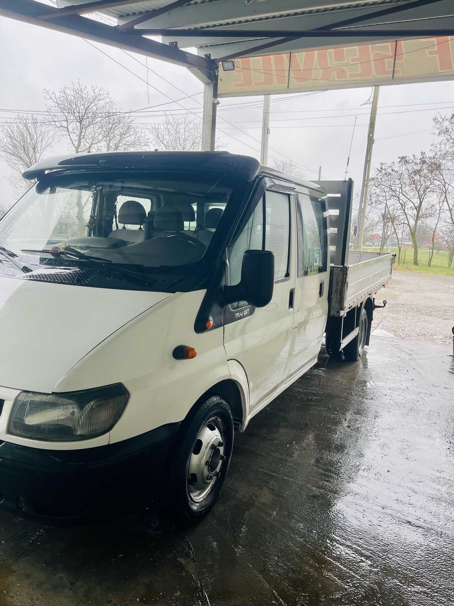 Ford transit cu bena