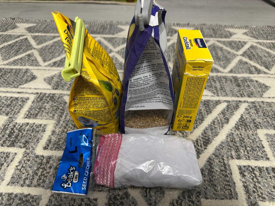 Colivie/ Cusca perusi (51 Lungime x 30 latime x 48 H (inaltime) cm)