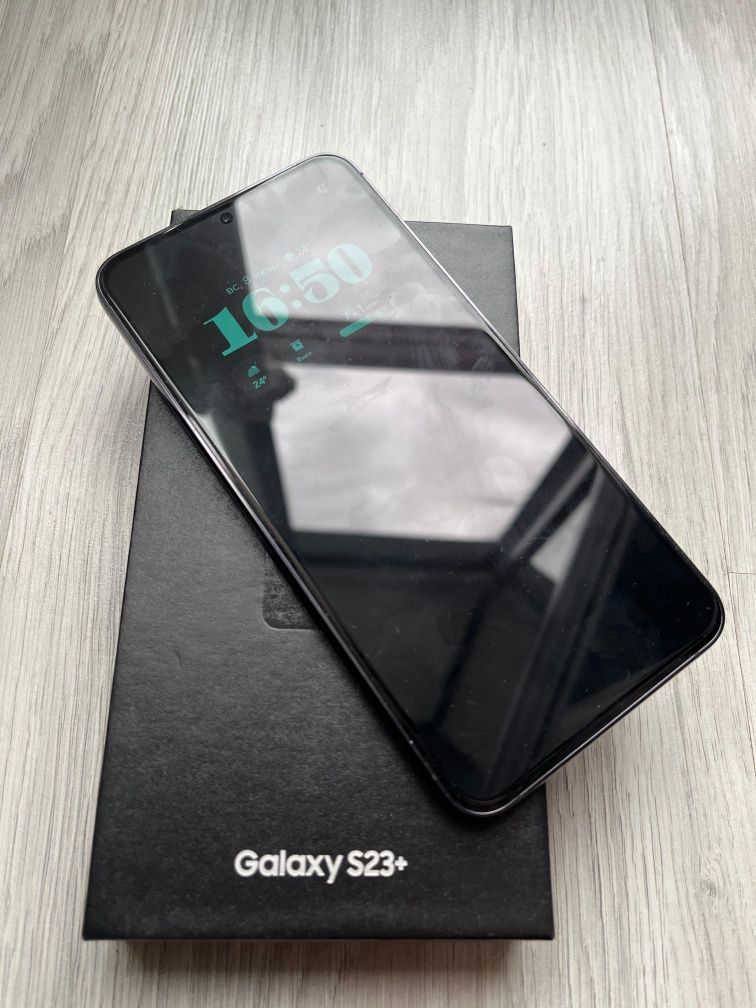 S23Plus 256gb black