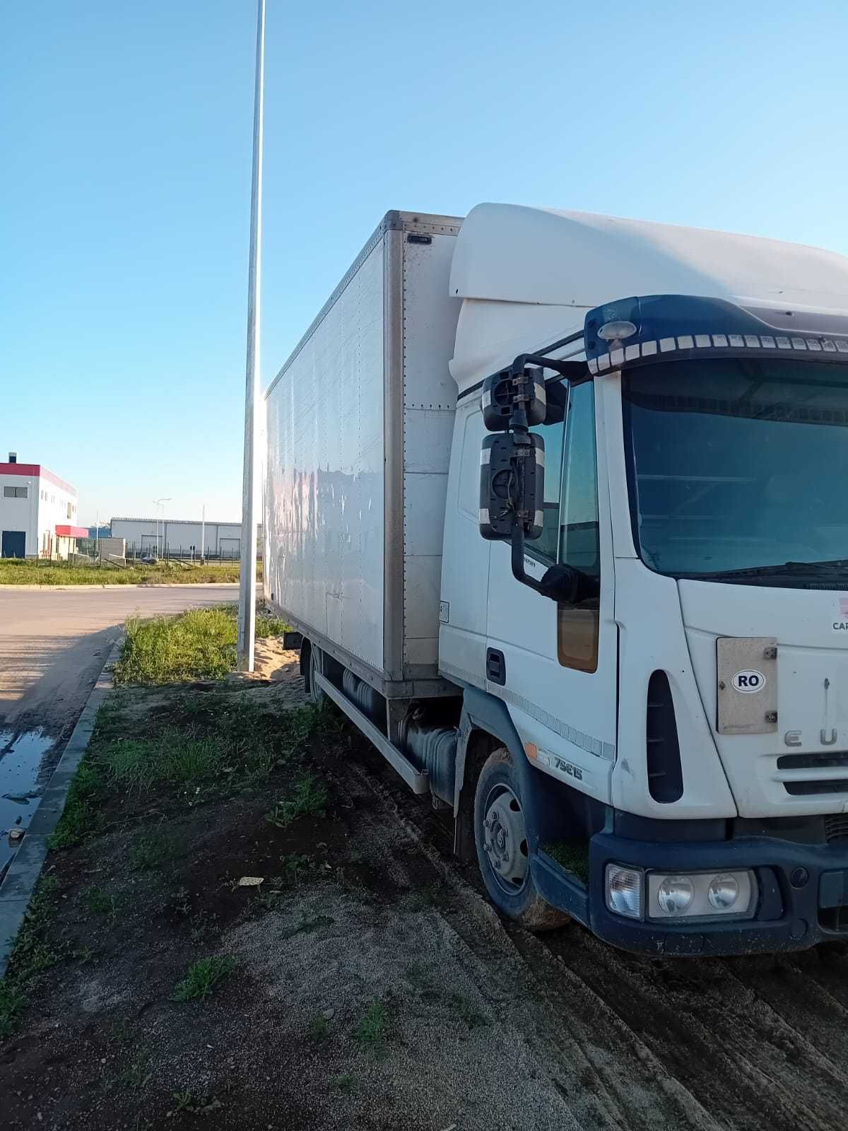 Vând camion iveco eurocargo, 7.5 t, an 2006