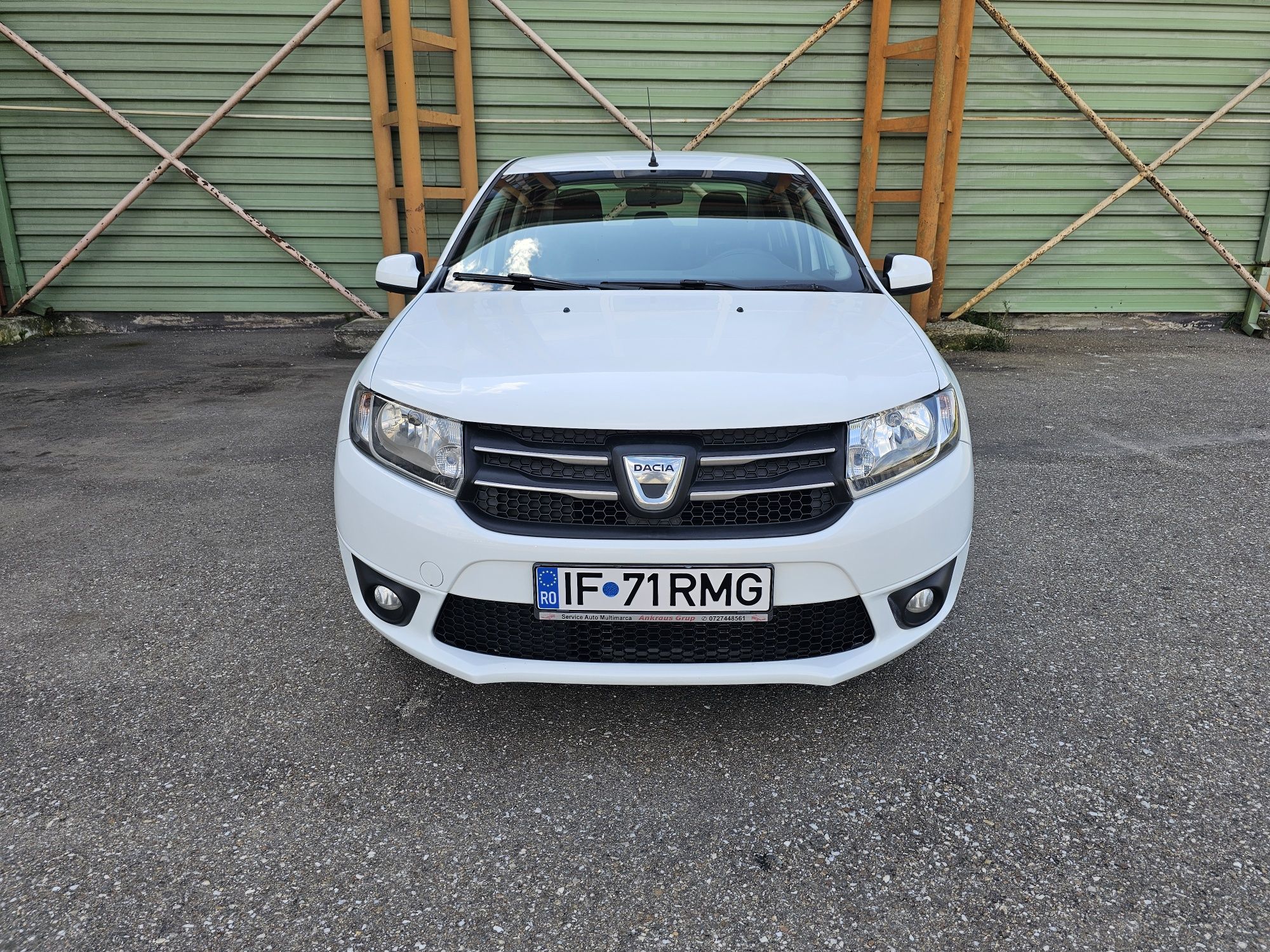 Dacia Logan Benzina 2015 Tva deductibil