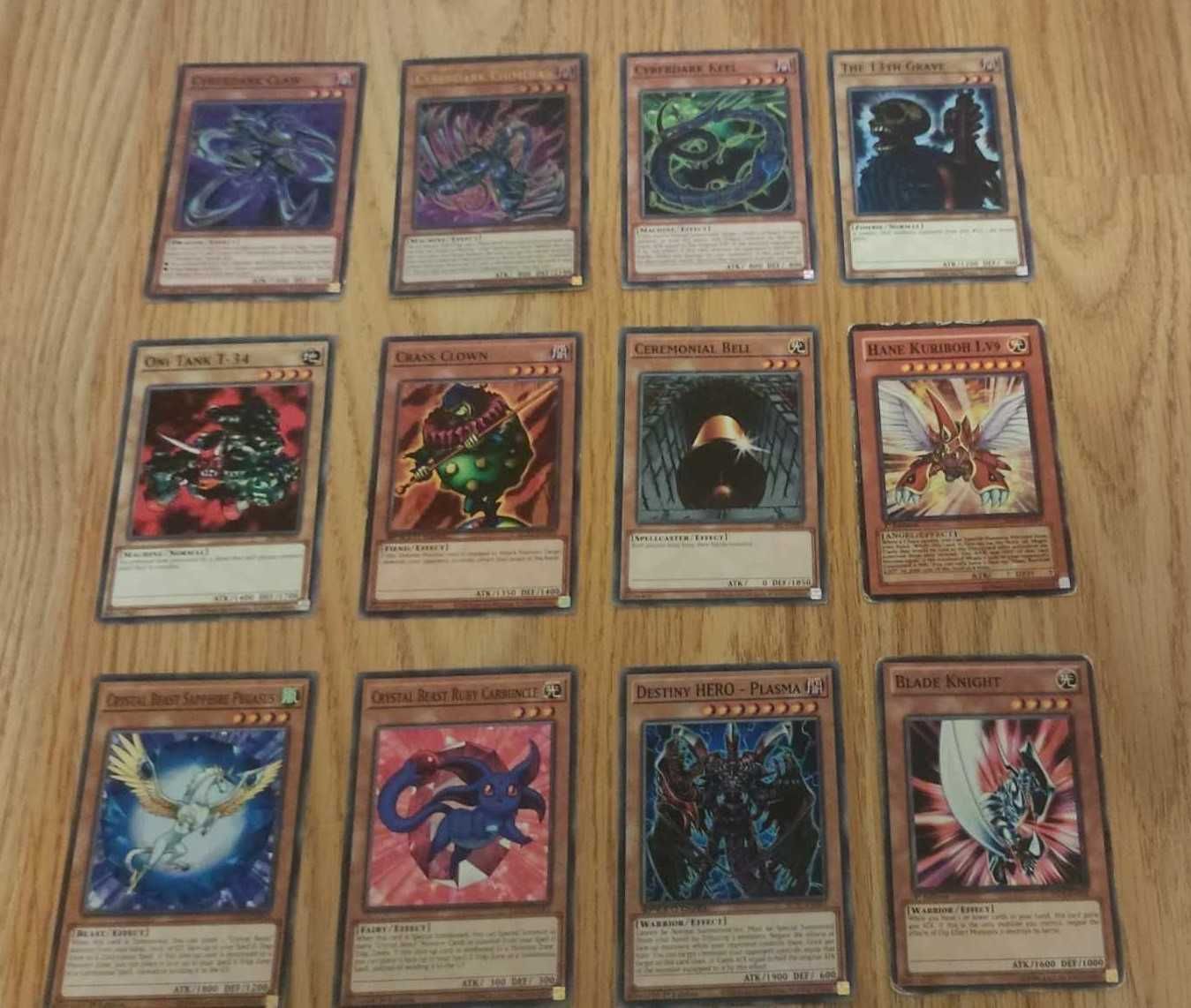 Продавам оригинални old school Yu Gi Oh карти