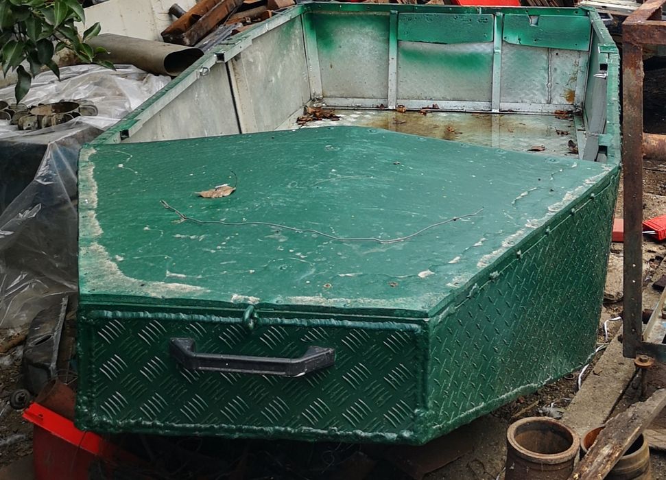 Vand barca aluminiu si motor