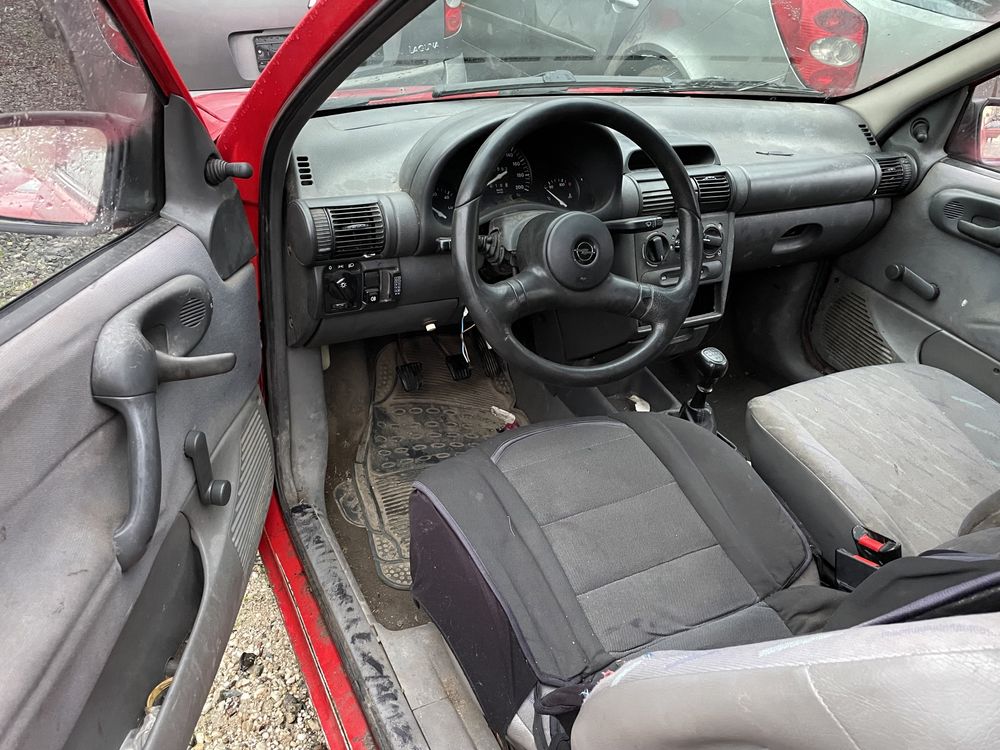 Opel Corsa B 1.5d 50кс 1993г На Части