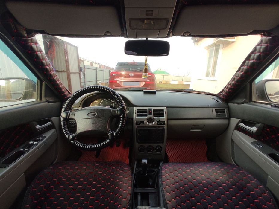 Продам Приору 2011г