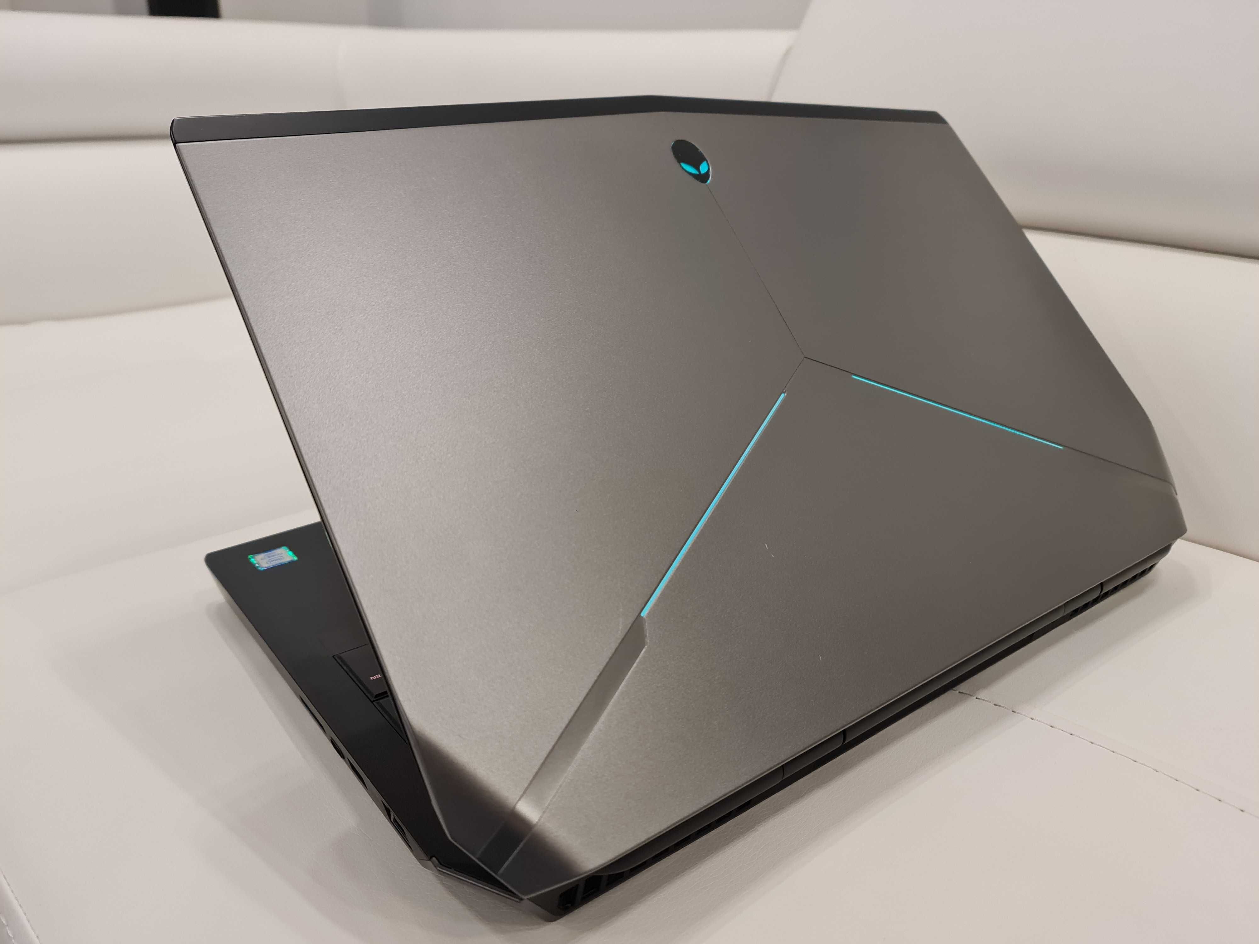 Laptop gaming Alienware ,intel core i7- 6820hk, ram 32 gb,  17,3"