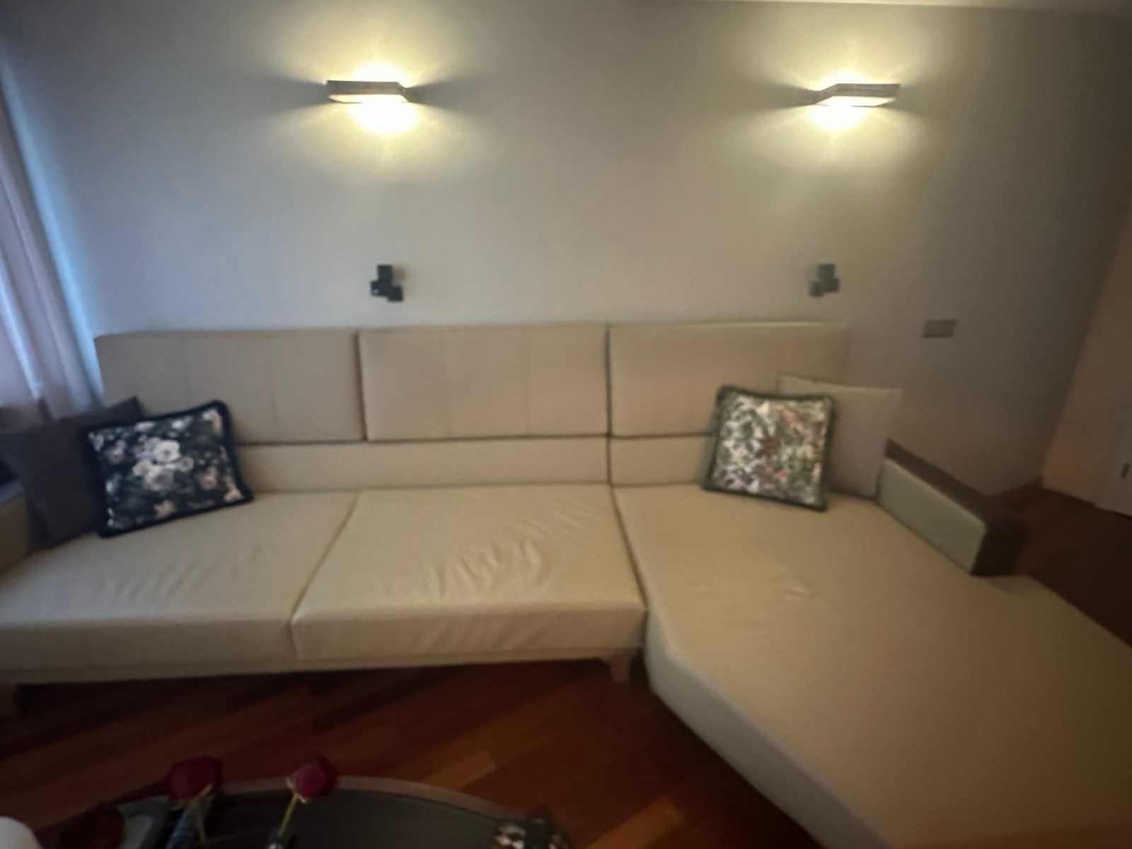 Нов ъглов поръчков  диван с лежанка от естествена кожа
