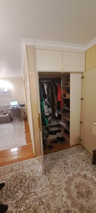 Продаётся 4х комнатная квартира. Чилонзар  1 квартал.