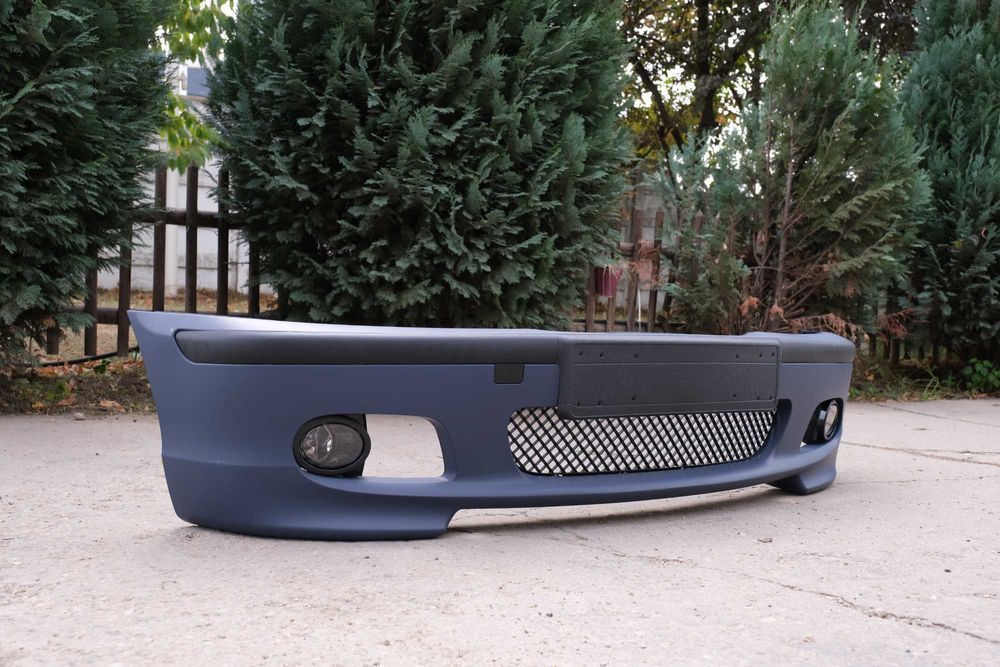 Bara fata BMW E46 M Tech 2 cu bandouri si rame proiector