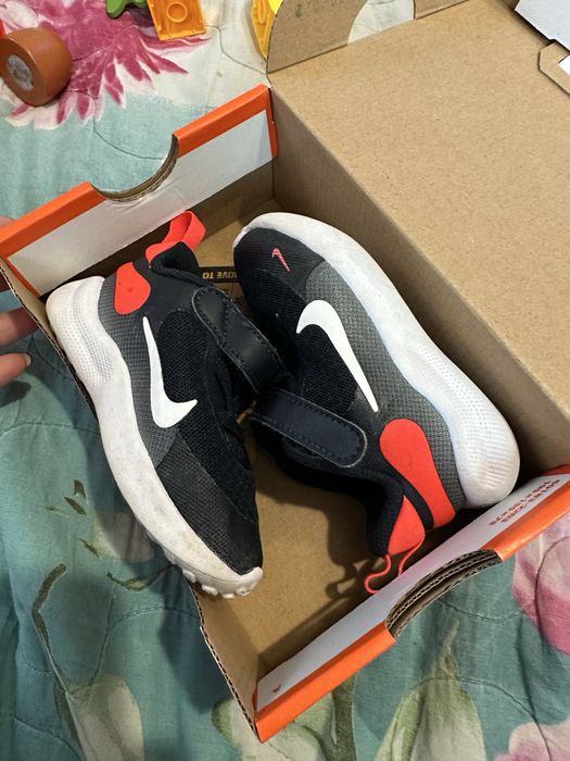 Маратонки Найк Nike revolution 7 22