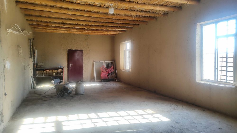 Янги курилган бино тез сотилади самарканд фотима косимовада  137кв