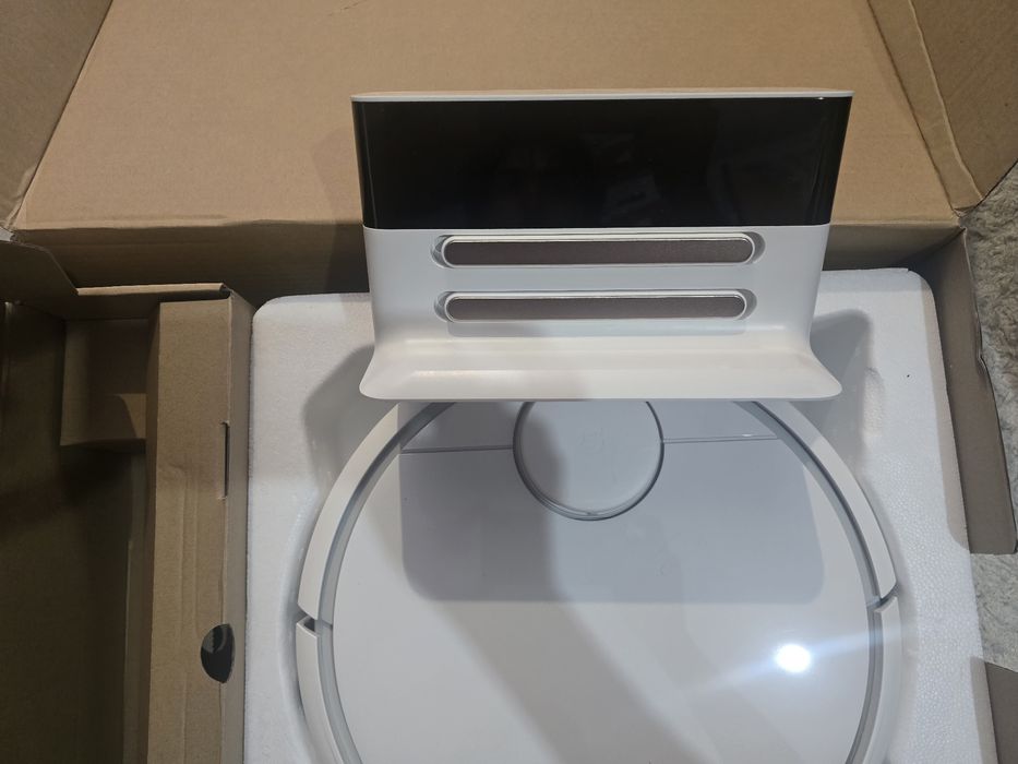 Пылесос робот Mi