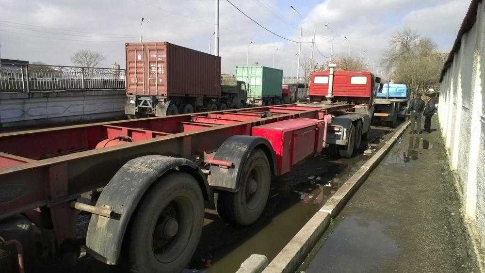 Продается седельный тягач с прицепом